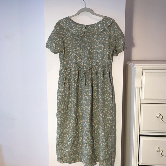 🚫SOLD Vintage Floral Collared Dress - Picture 2 of 4